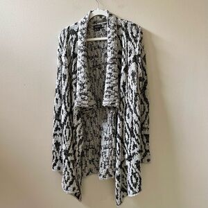 Metallic Black, White w/Gold Long Sleeve Cardigan Sweater M